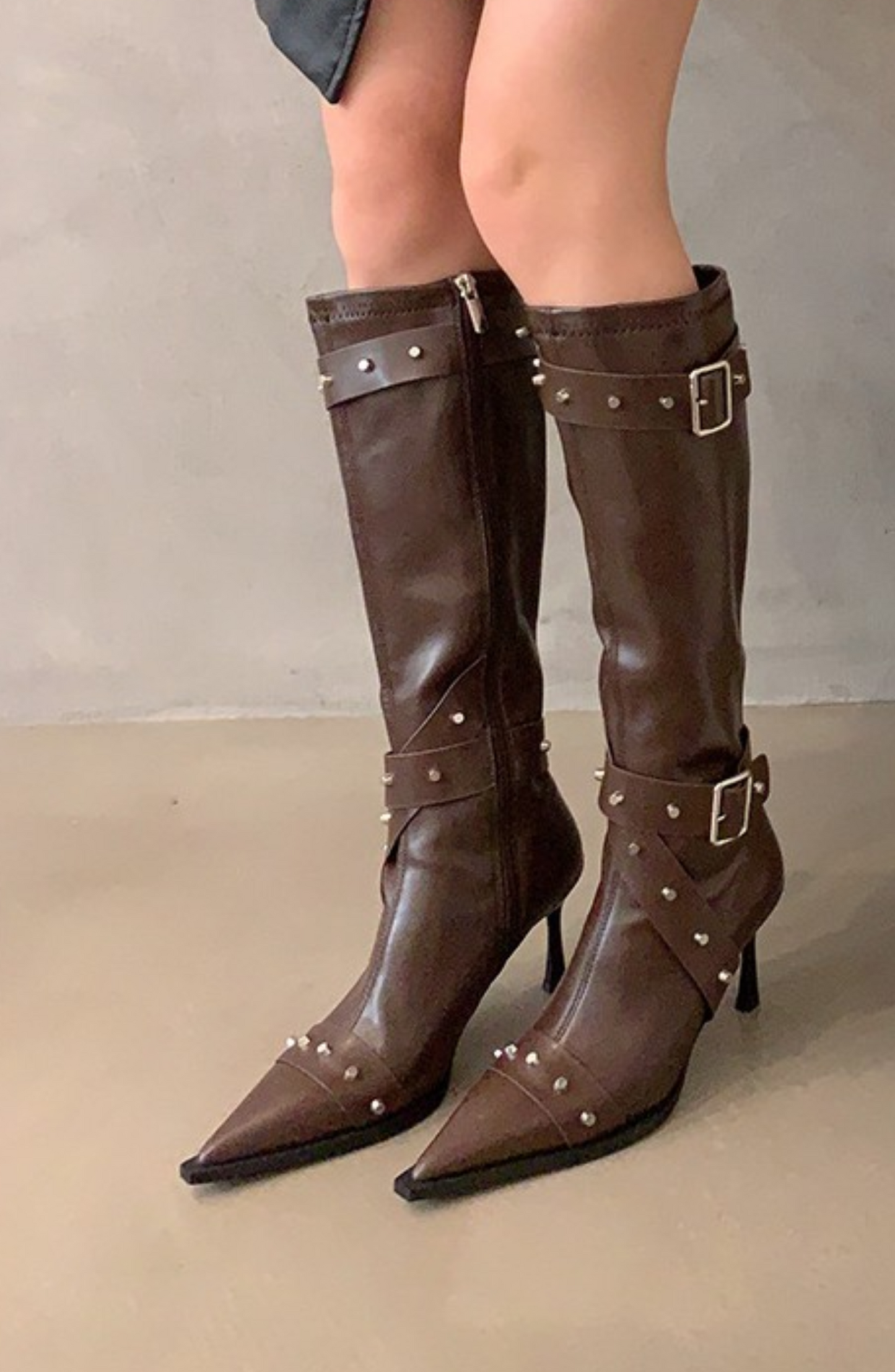 Chic Pointed Toe High Heel Boots