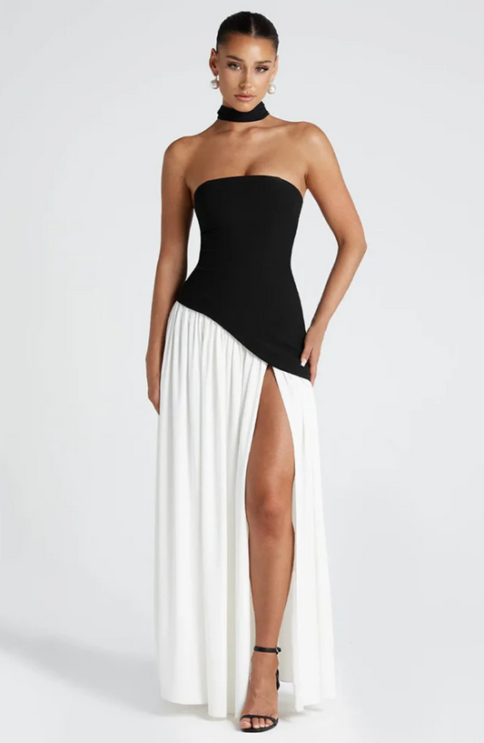 Trägerloses, schulterfreies Maxikleid mit Schlitz